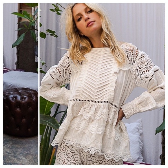 POL Feeling Romantic Woven Peplum Top - Picture 10 of 14